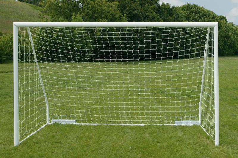 Mẫu khung thành bóng đá đẹp