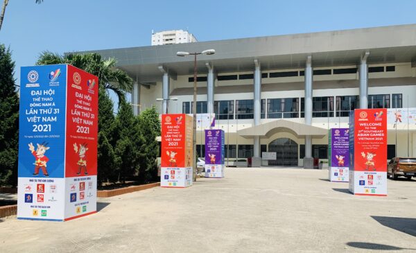 Không gian bên trong Nhà thi đấu Hà Đông