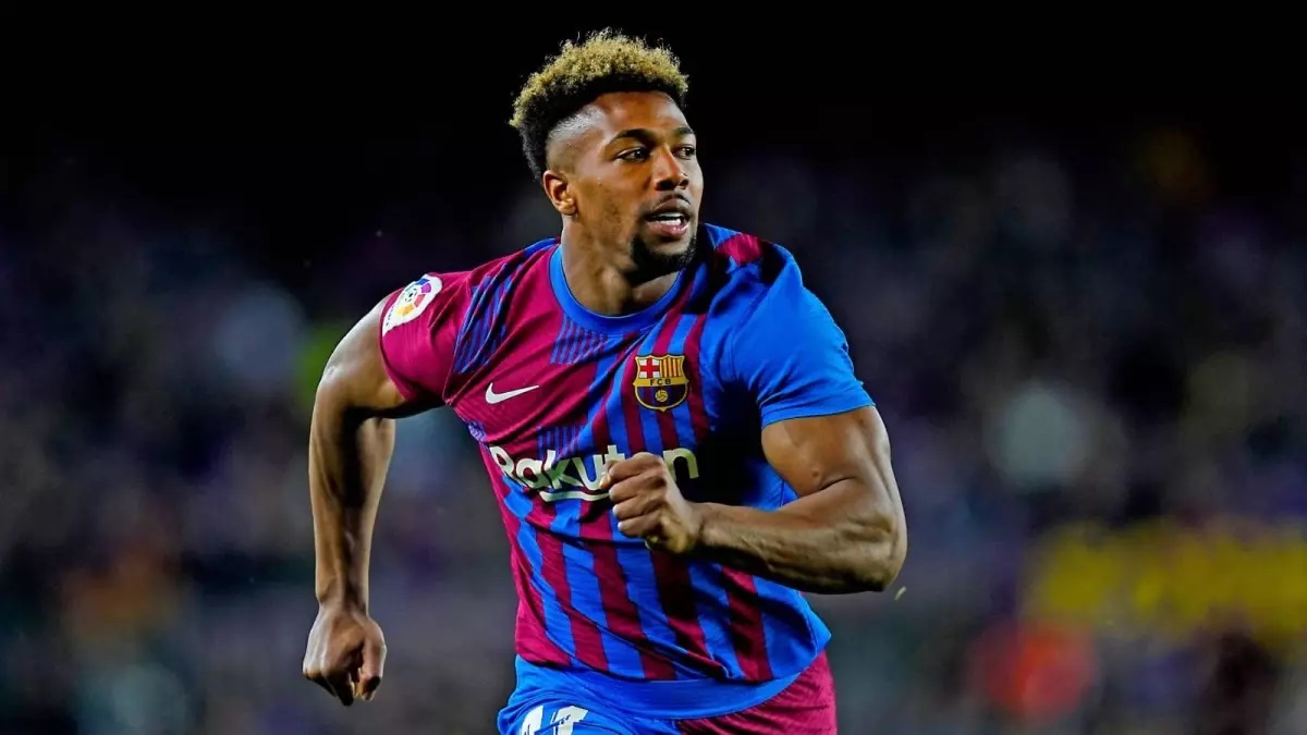 Adama Traore tốc độ cao