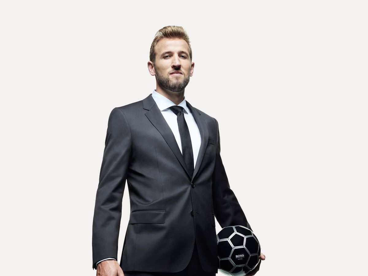 Harry Kane vest lịch lãm